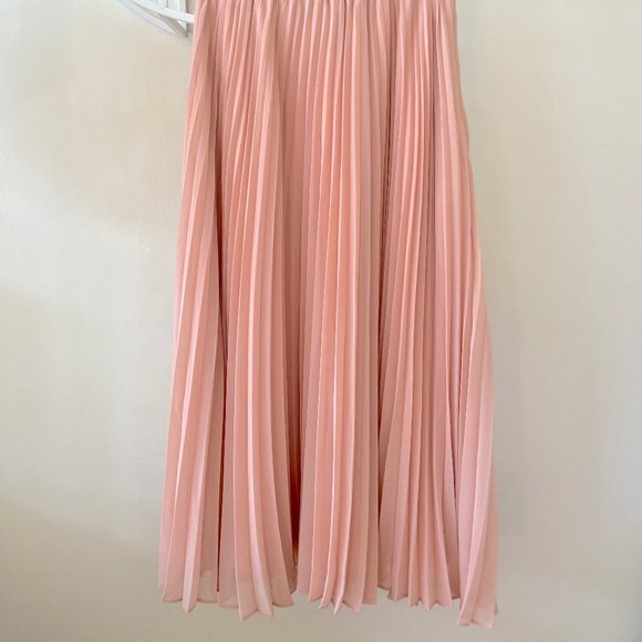 NWT Banana Republic Monogram Chiffon Pleated Midi Skirt - Picture 2 of 3